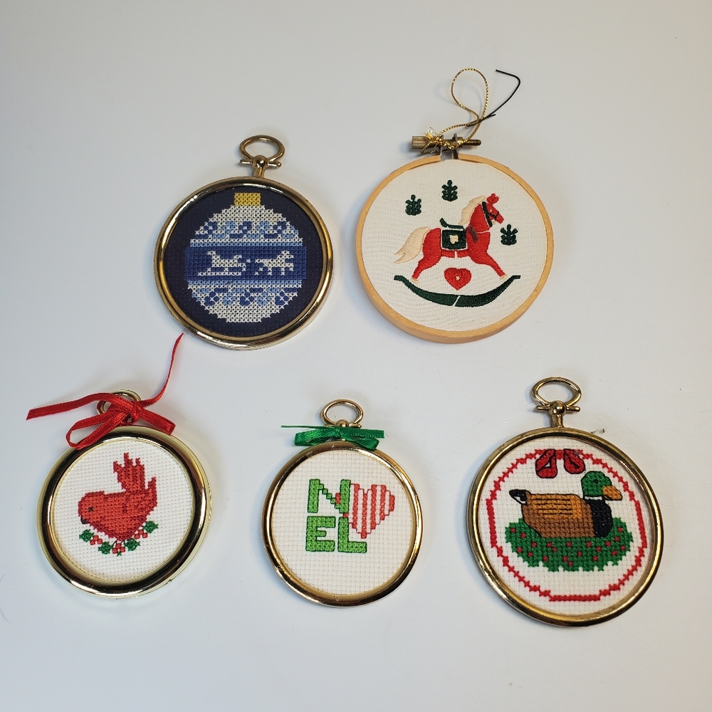 Vintage Lot of 5 Finished Cross Stitch Holiday Ornaments Christmas Animals Noel